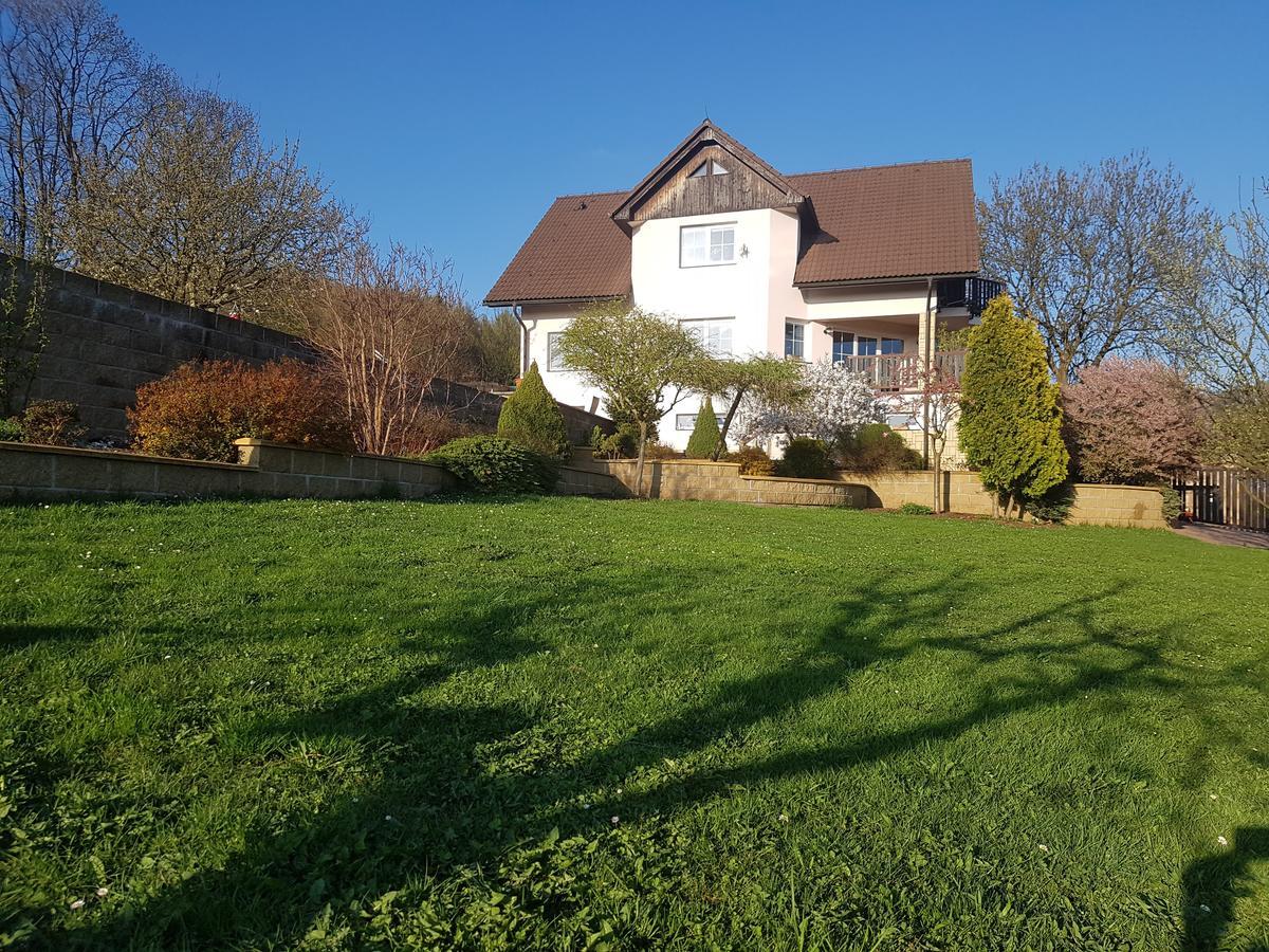 Vila Na Skalce Ceska Kamenice Exterior photo